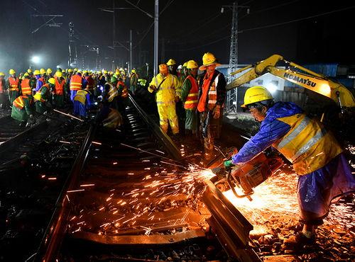 夜战北京在线观看,在线观看揭秘紧张刺激的都市对决  第3张